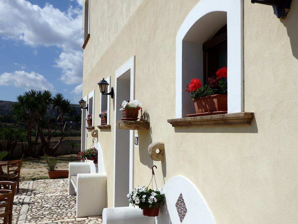 Baglio Cofano Rooms & Relax Custonaci Zewnętrze zdjęcie