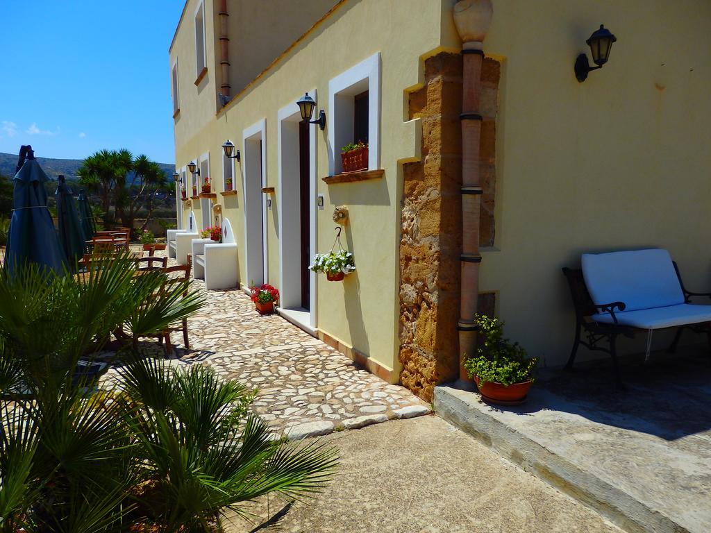 Baglio Cofano Rooms & Relax Custonaci Zewnętrze zdjęcie